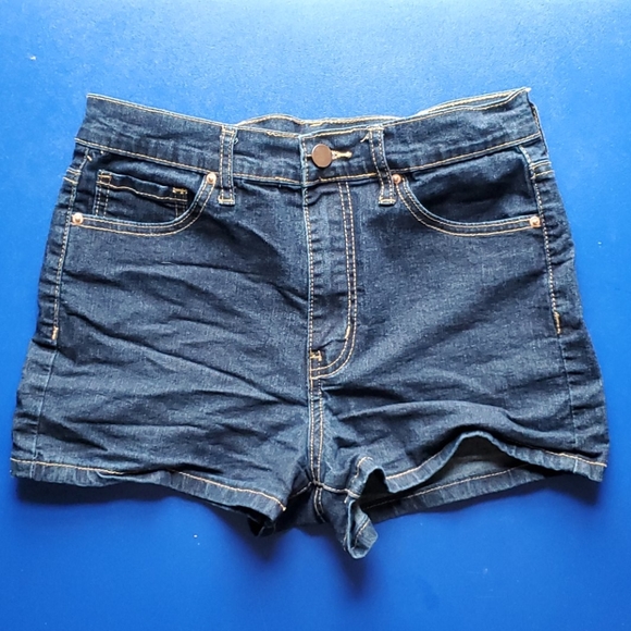 Forever 21 Jean Shorts - Picture 1 of 3